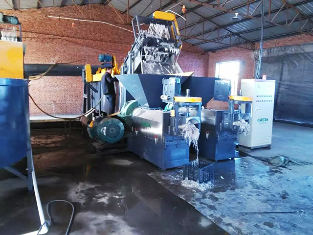 農地膜 大棚膜 新疆膜破碎清洗回收生產(chǎn)線(xiàn)